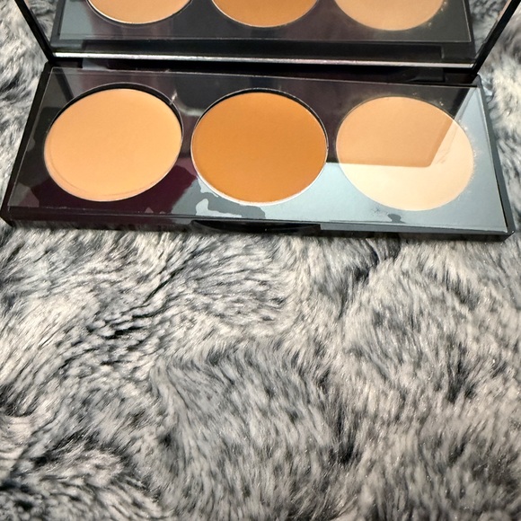 Mally concealer system. - Picture 3 of 5